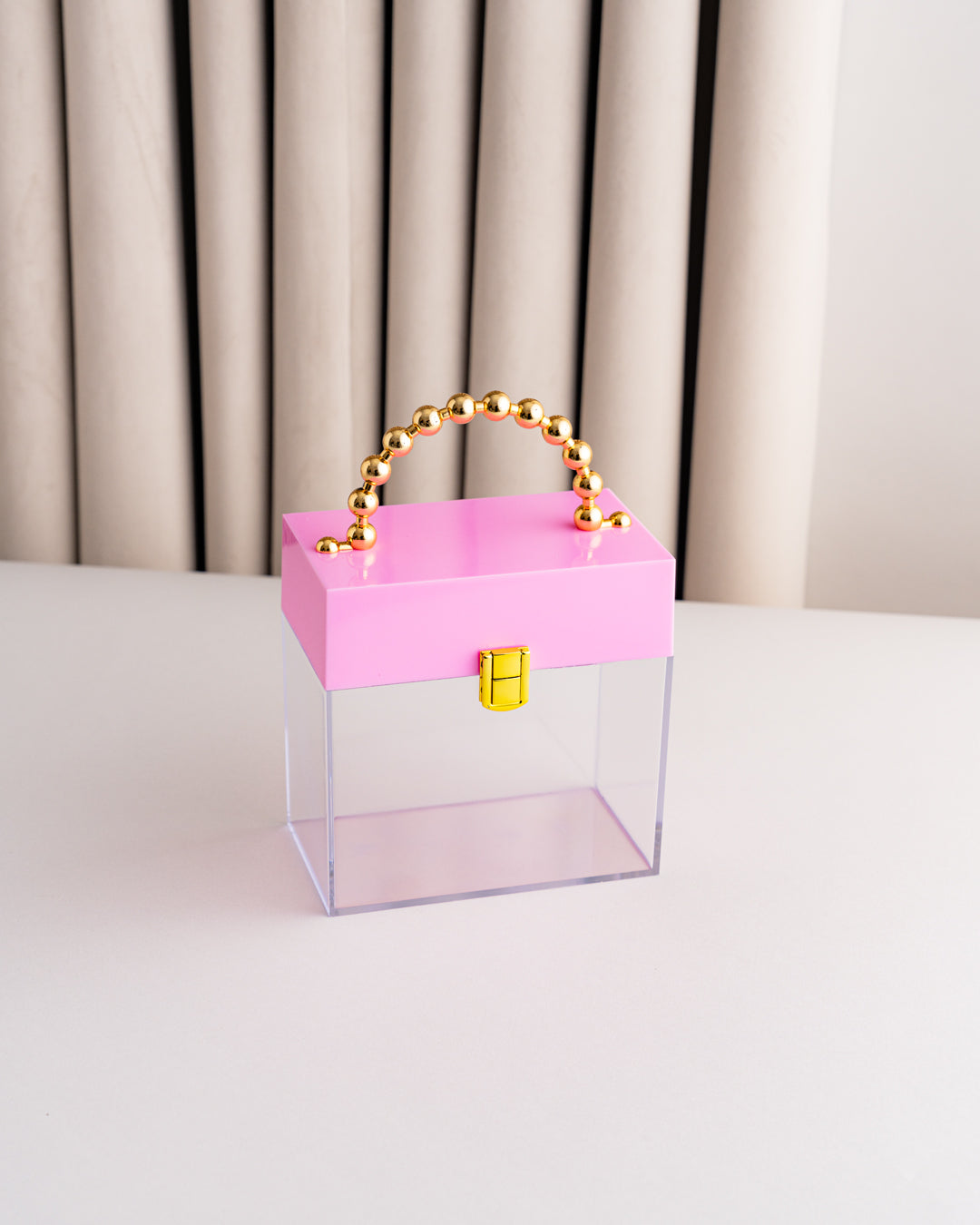 شنطة اكريلك