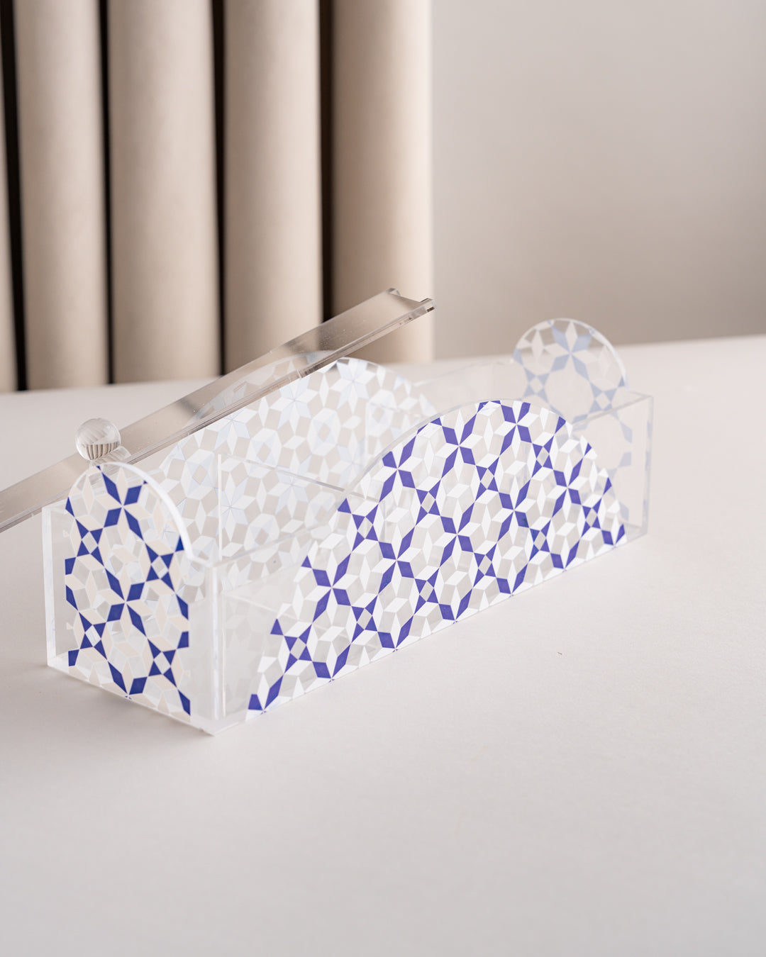 علبة اكريلك مقسم نقش اسلامي