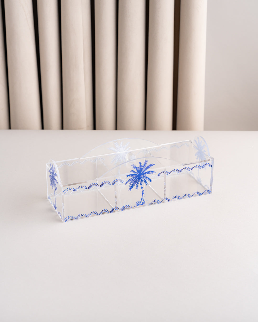 علبة اكريلك مقسم نقش نخلة