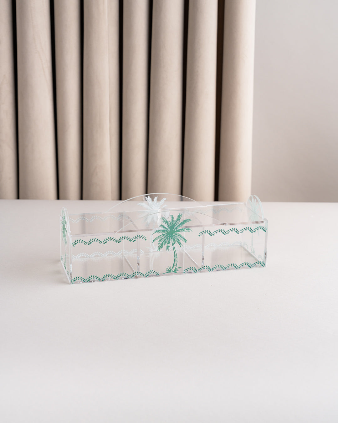 علبة اكريلك مقسم نقش نخلة