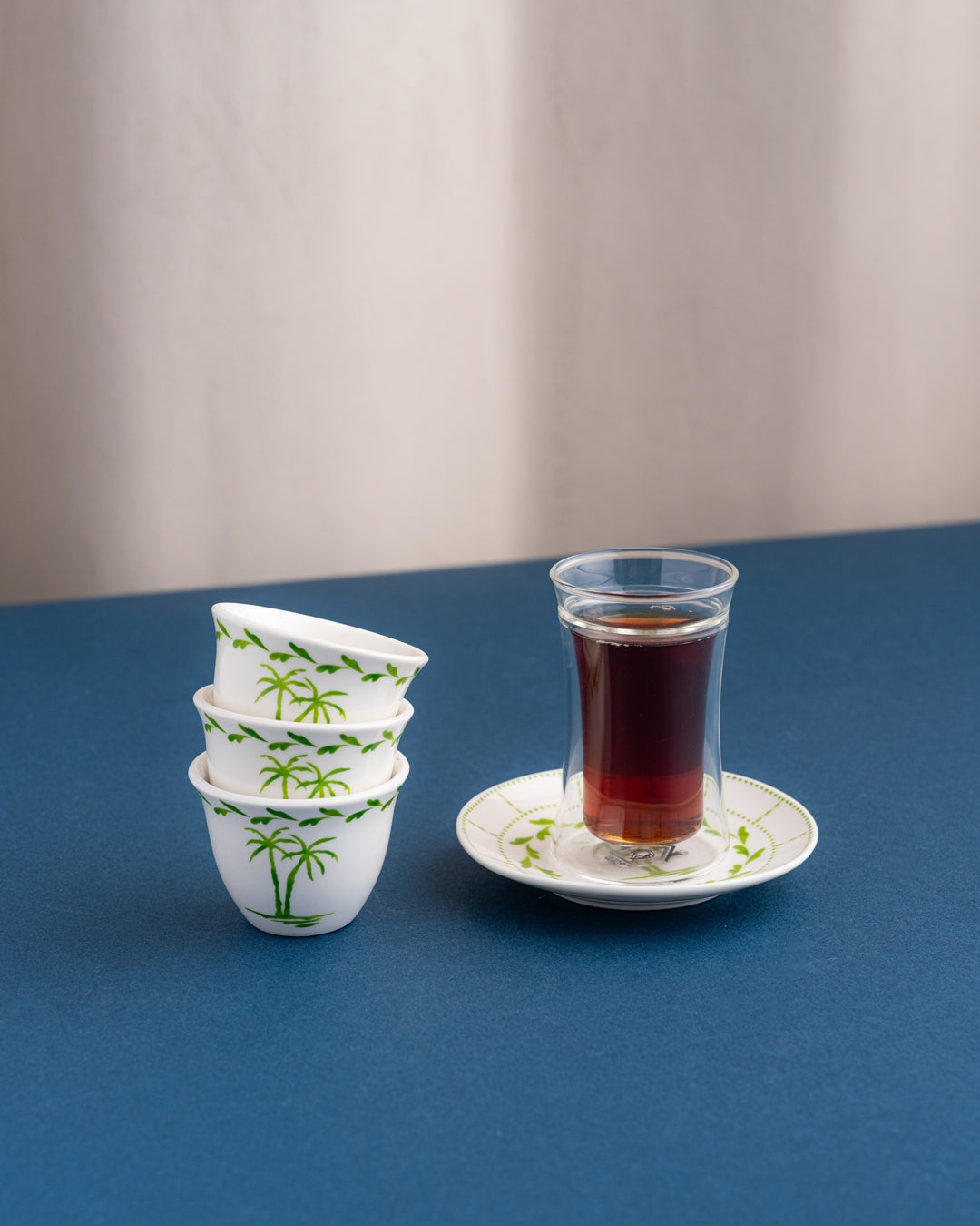 18-piece double-walled Arabic tea and coffee set - two layers of glass