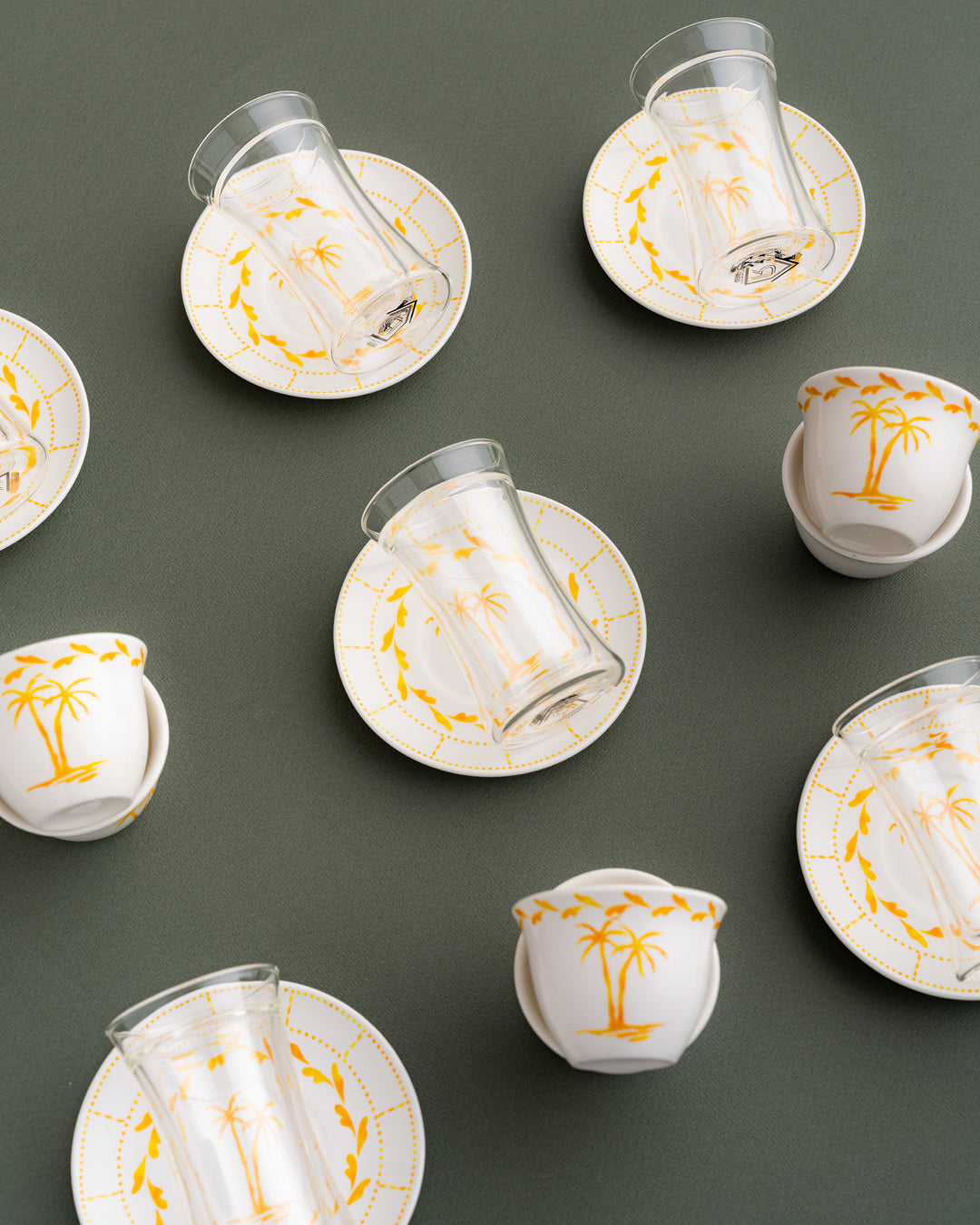 18-piece double-walled Arabic tea and coffee set - two layers of glass