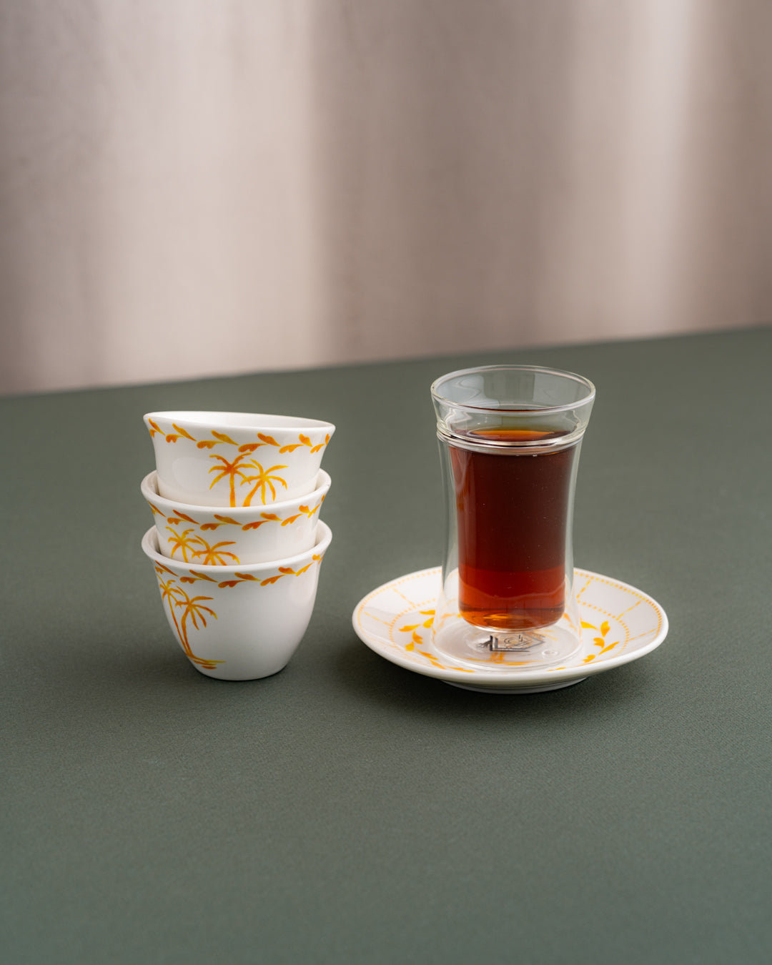 18-piece double-walled Arabic tea and coffee set - two layers of glass