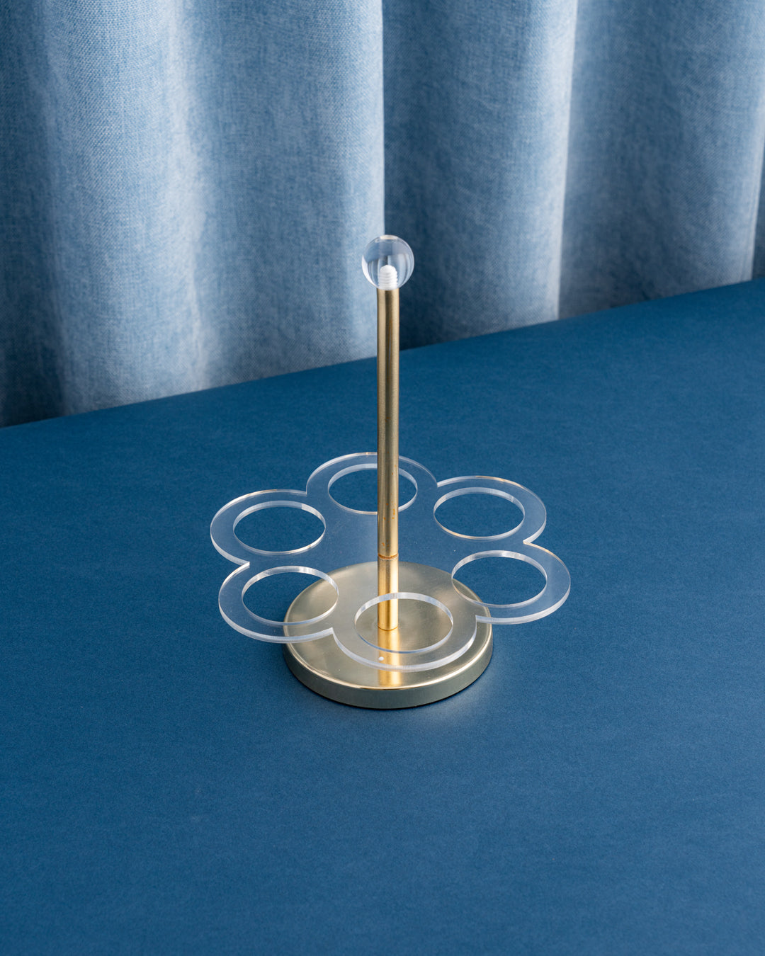 حامل فنجان اكرلك