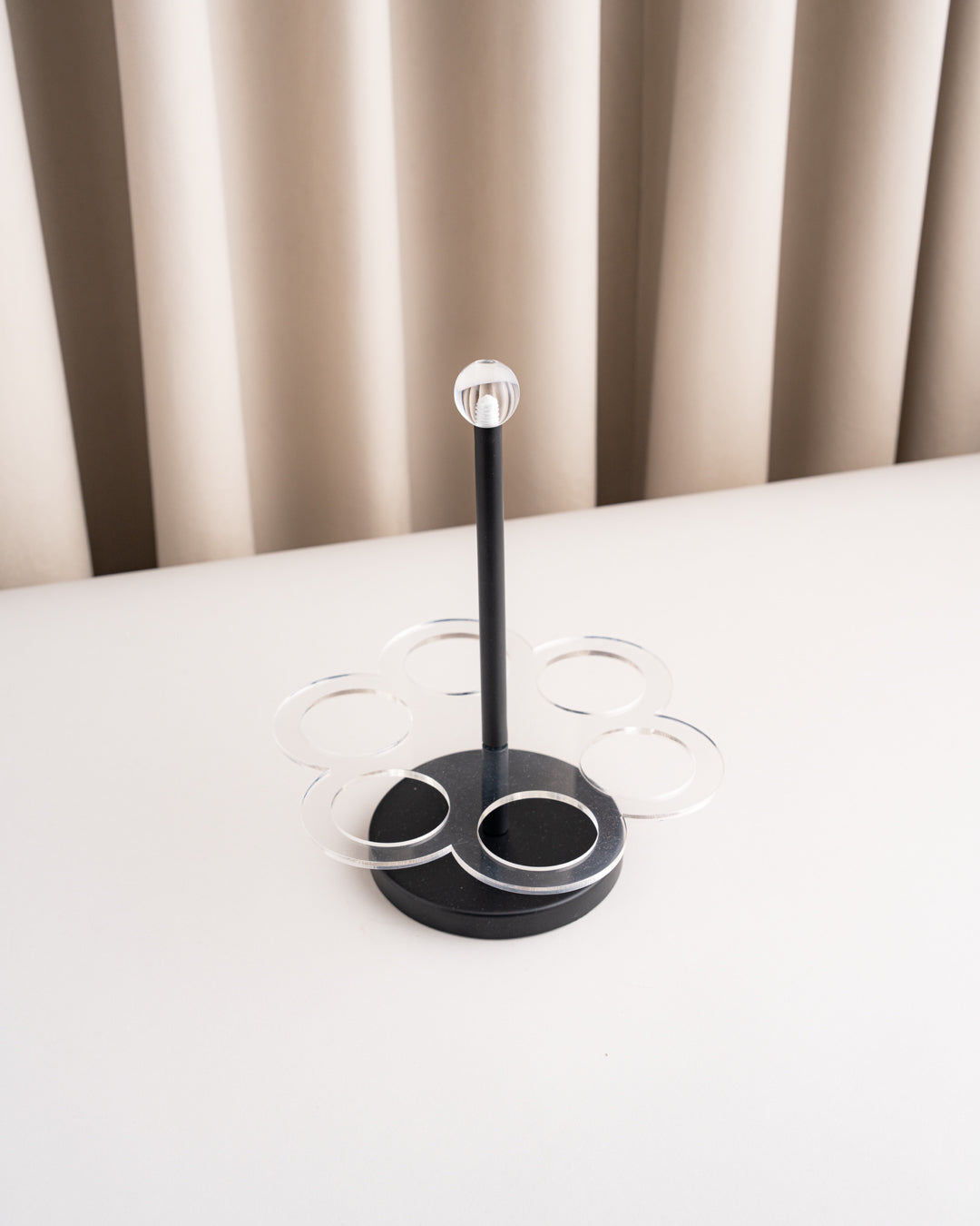 حامل فنجان اكرلك