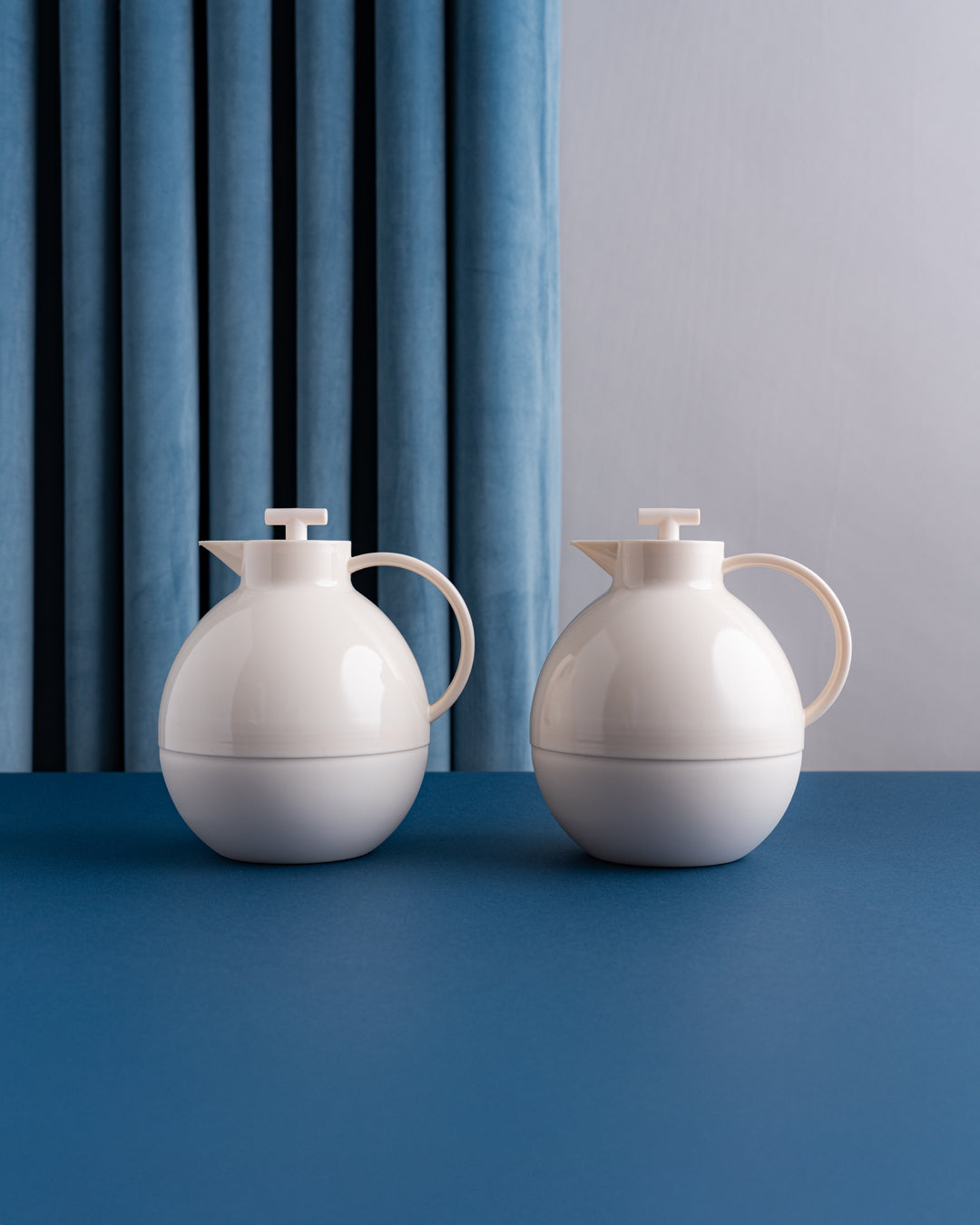 طقم مطارة شاي وقهوة لون ابيض