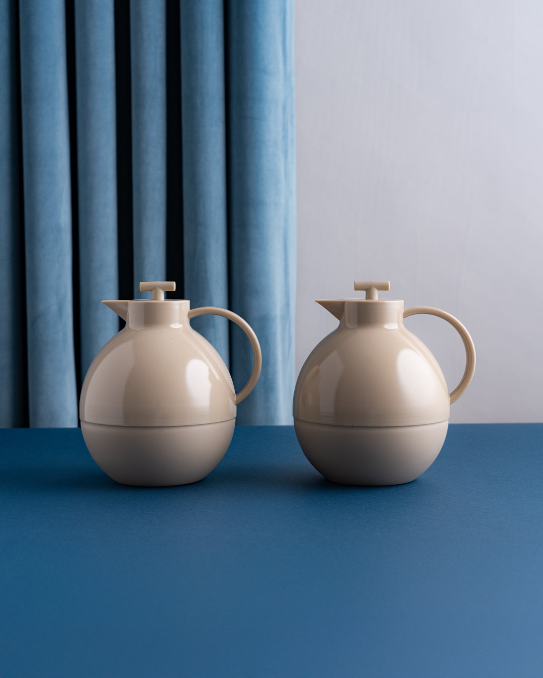 طقم مطارة شاي وقهوة لون بيج ترابي