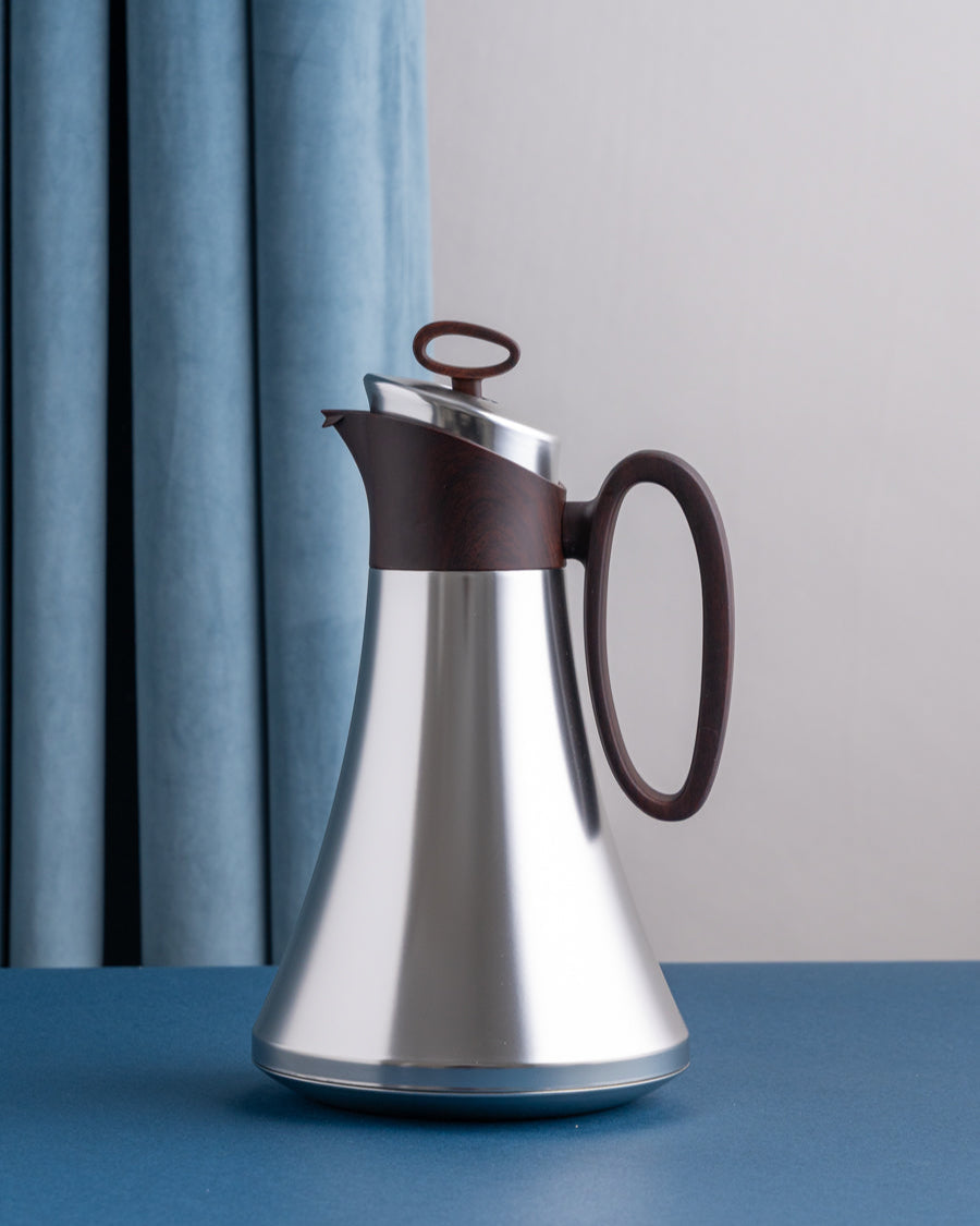 مطارة شاي وقهوة لون سلفر بمقبض لون خشبي