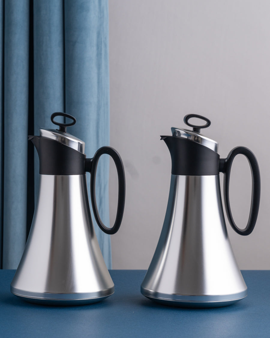 طقم مطارة شاي وقهوة لون سلفر بمقبض اسود