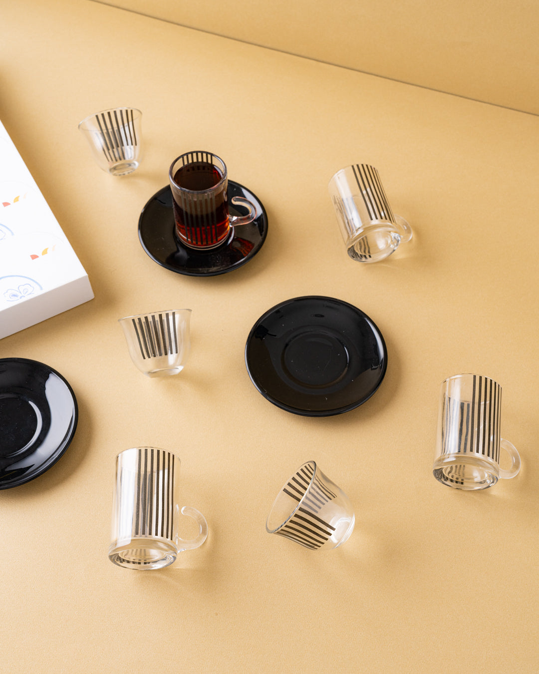 طقم استكانة وفنجان