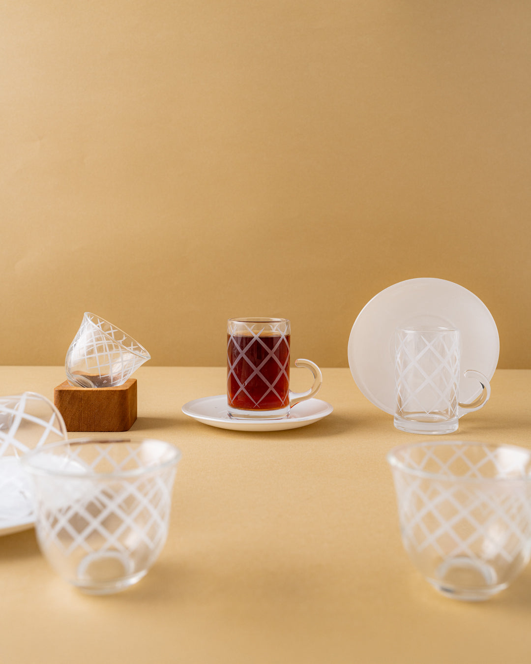 طقم استكانة وفنجان