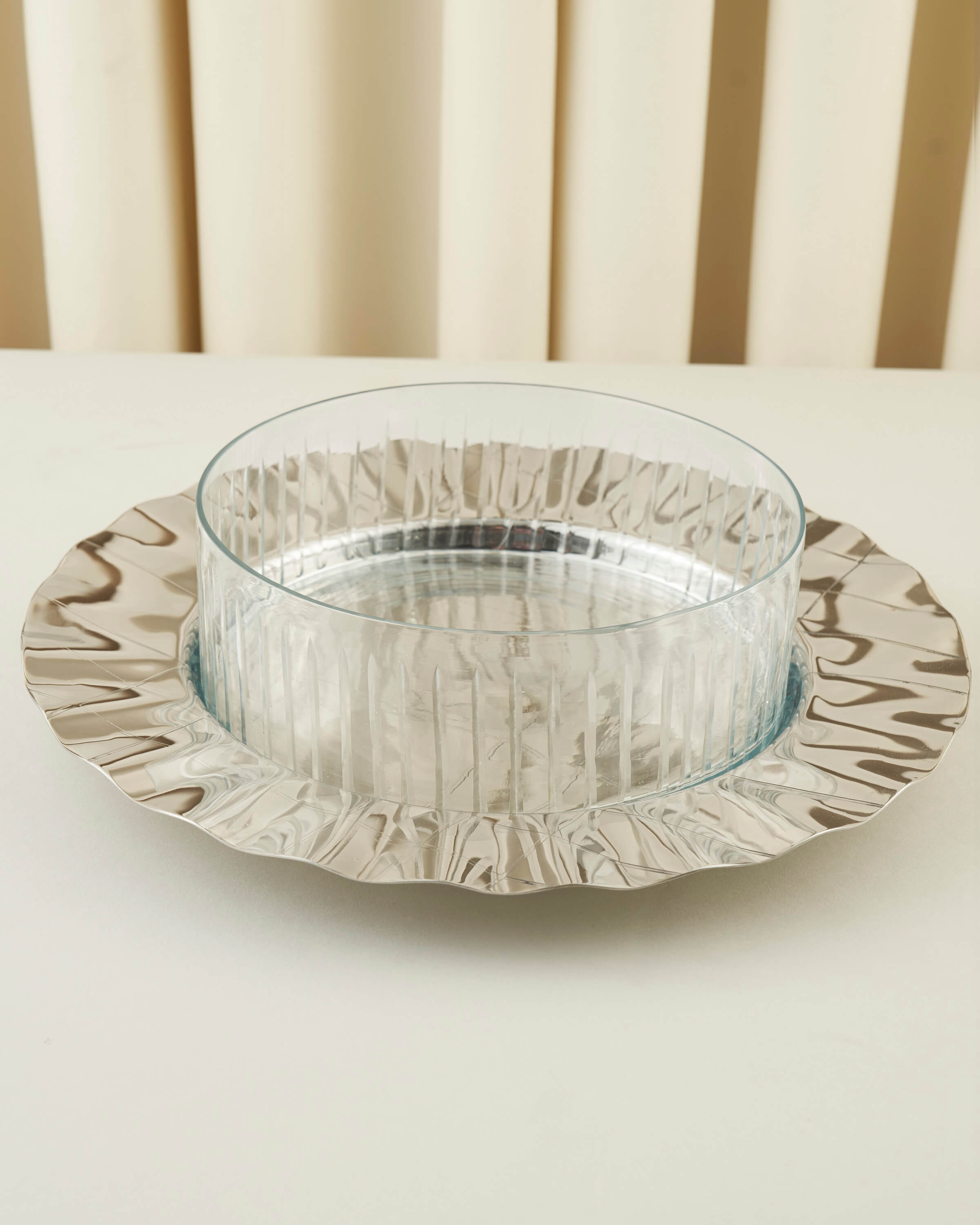 ماعون تقديم