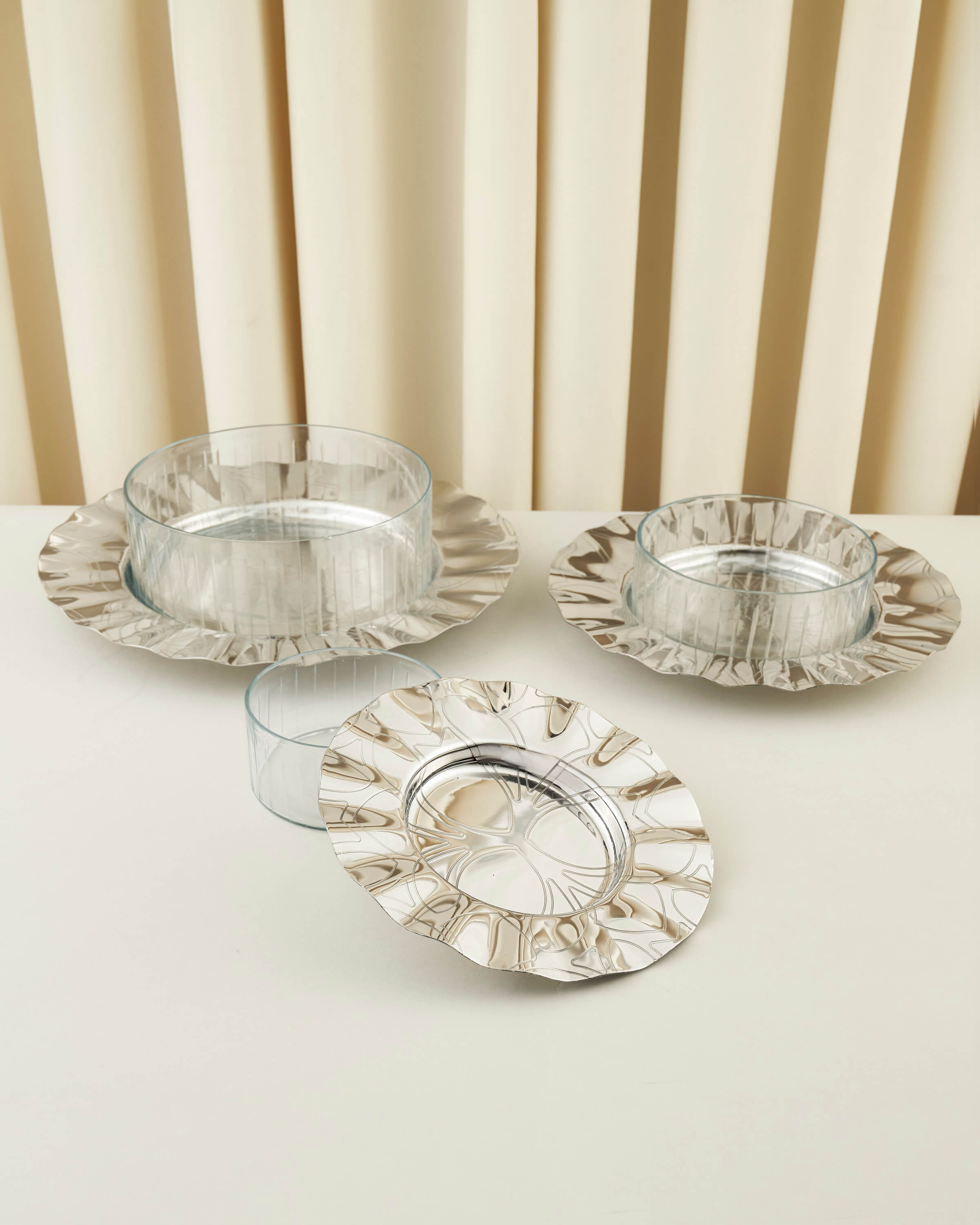 ماعون تقديم