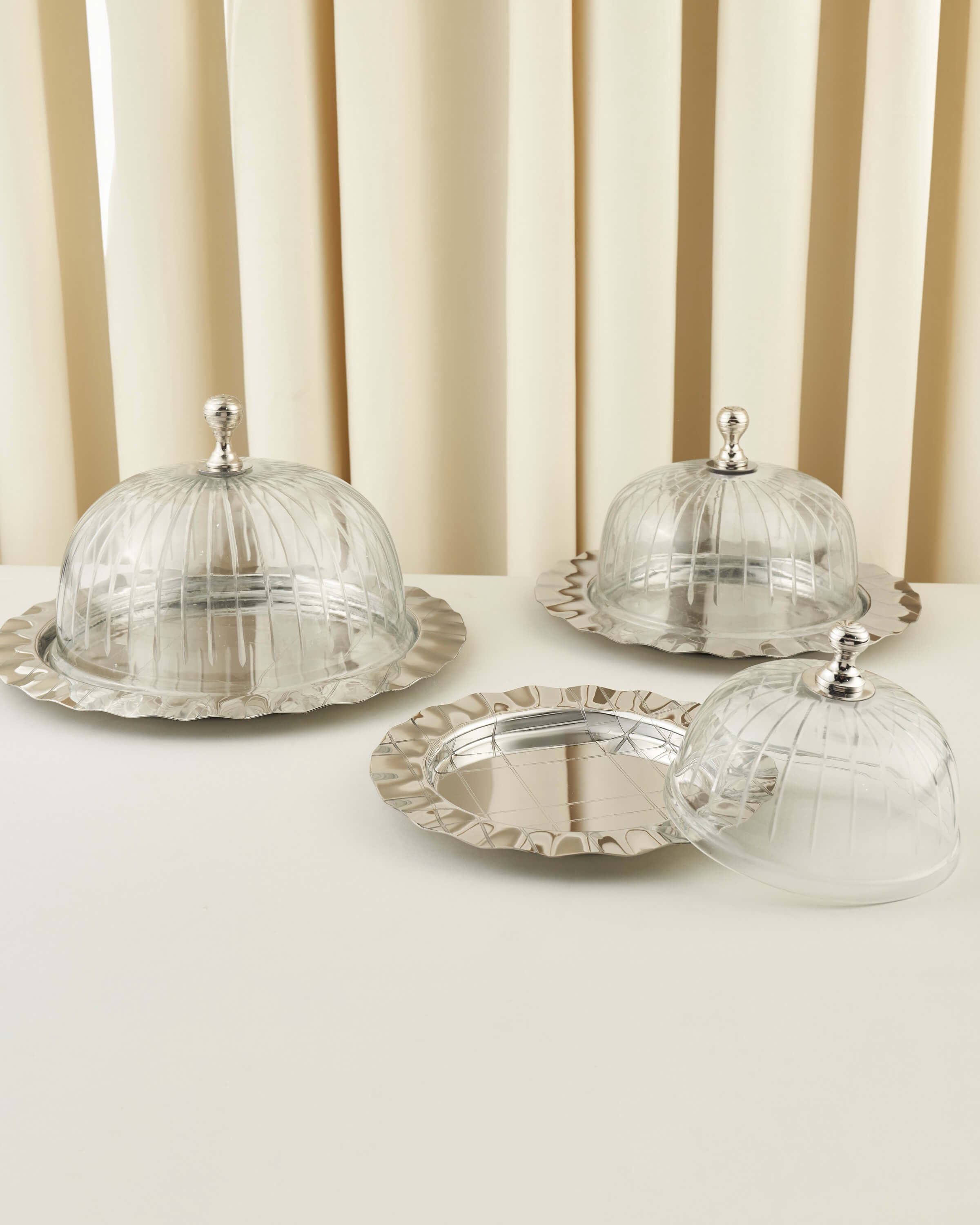 ماعون تقديم