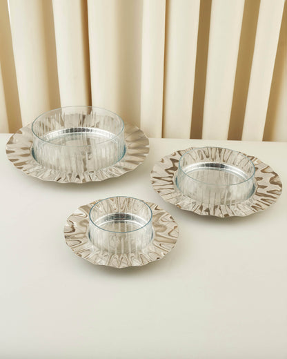 ماعون تقديم