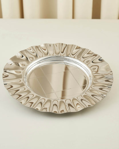 ماعون تقديم